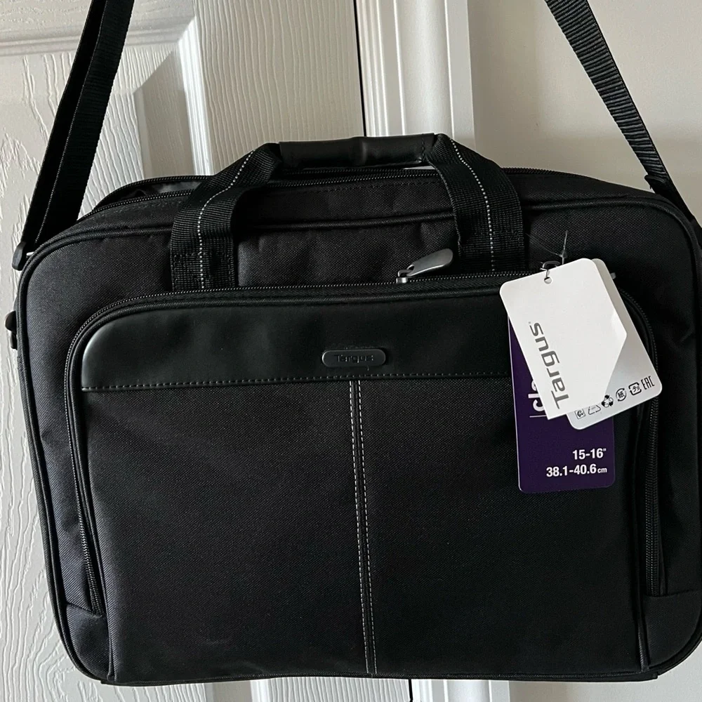 NWT Targus Laptop Case